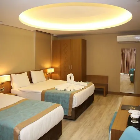 Otel Grand Bulut & 3*
