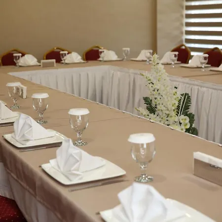Otel Grand Bulut &